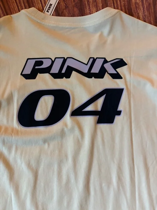 VS PINK Campus Tee Extra Small Oversized Victoria’s Secret Cream Dog Logo MWT - Picture 7 of 16